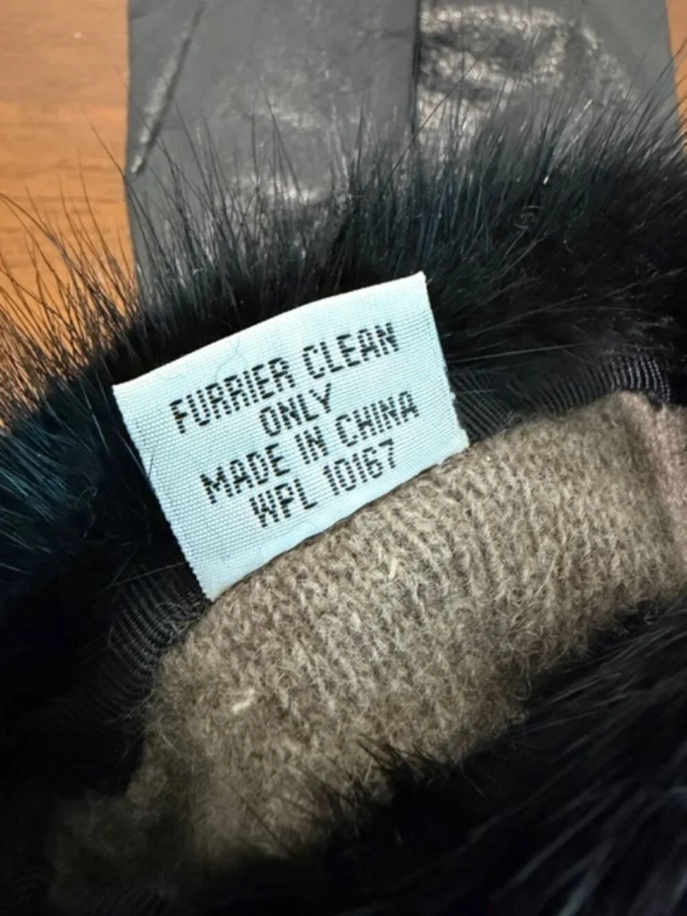Leather Cashmere Lining Women’s Gloves Used.